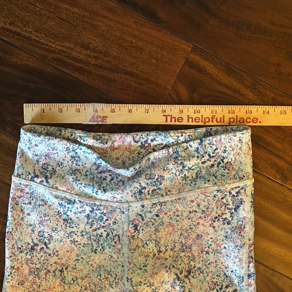 GapFit | Compression capris leggings blue tie dye - Picture 5 of 12